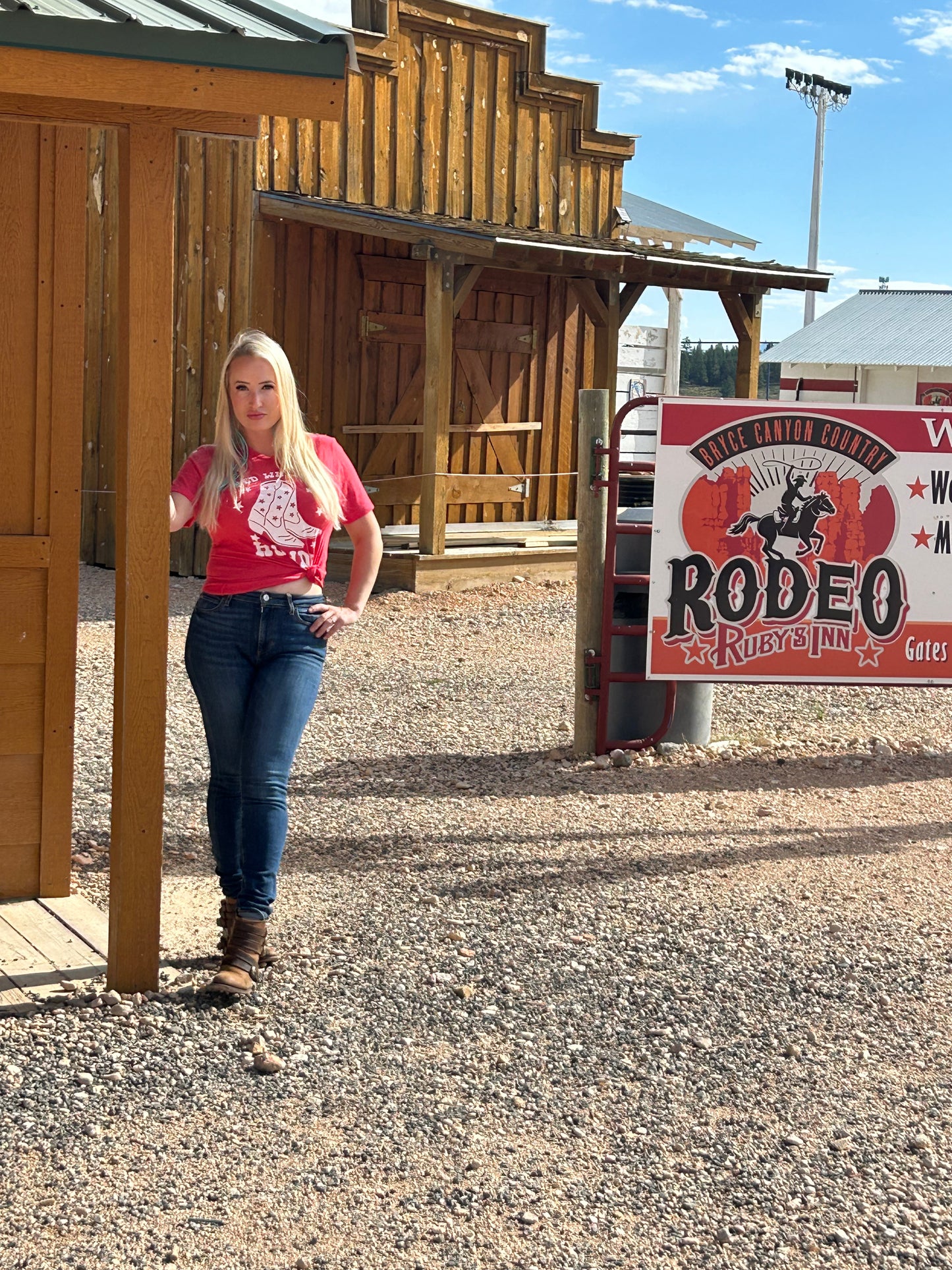Red White and Howdy Western Graphic Tee